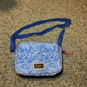Lilly Pulitzer Retired Turtley Awesome Print Insulated Lunch Bag with Strap